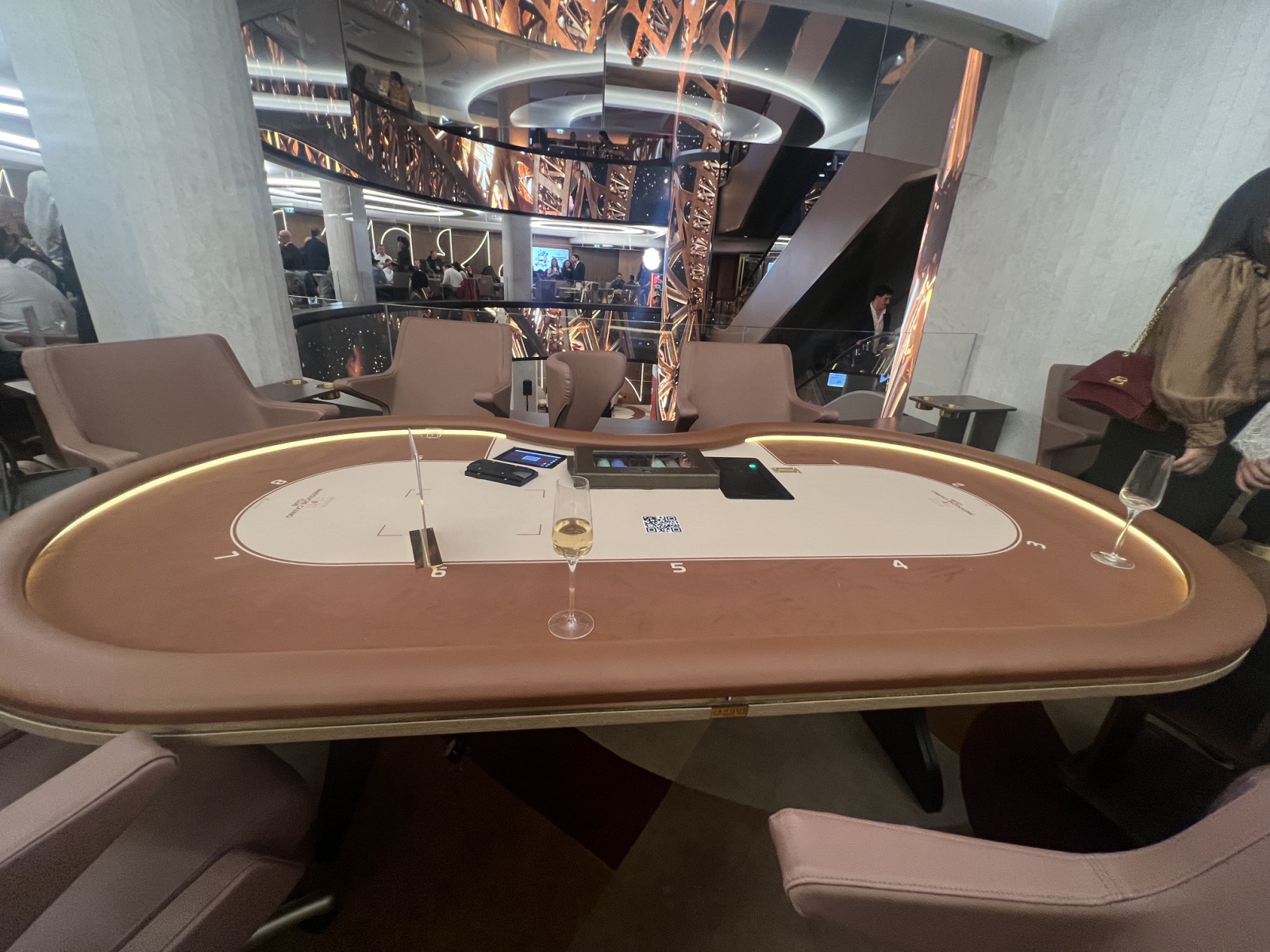 PARTOUCHE CASINO CLUB: The breathtaking launch party