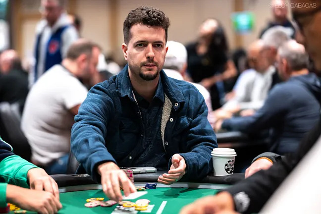ONE DAY IN VEGAS 2026 #11 : Michael Rodrigues n'était qu'à un pas du bracelet, Nicolas Milgrom écrase le Day 1B du Big O