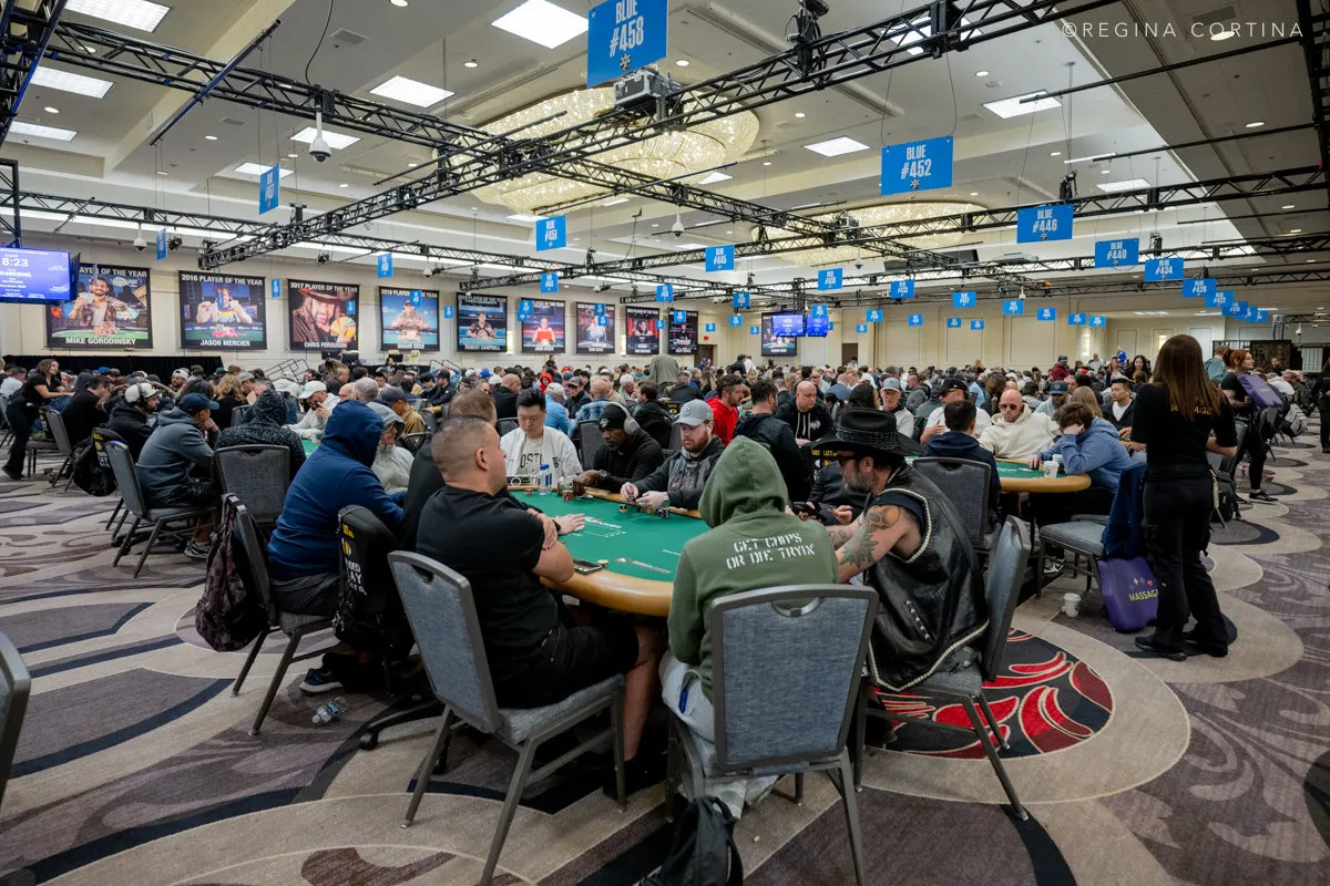 ONE DAY IN VEGAS #12: Nineteen French Players Still in the Hunt in the Monster Stack!